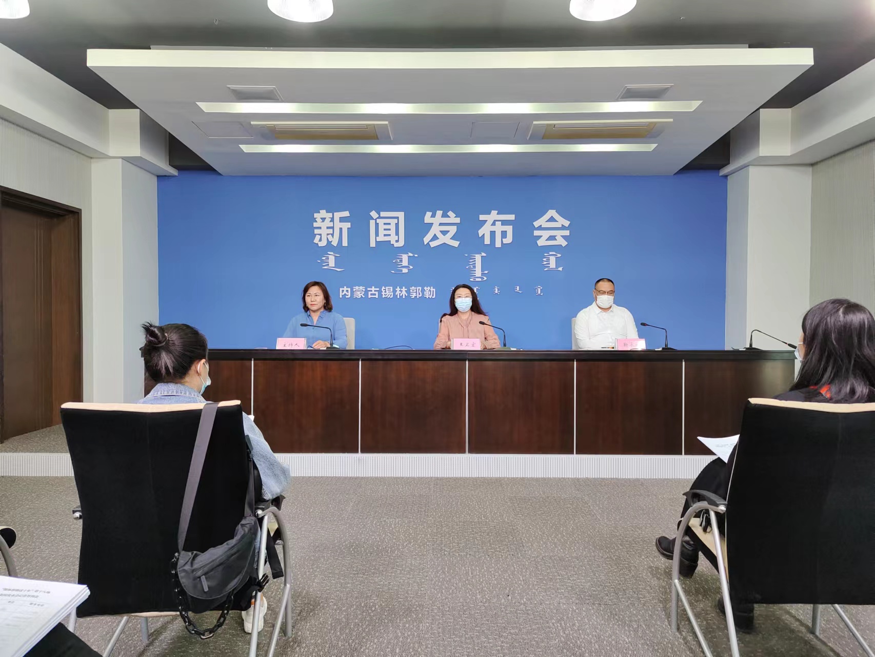现场图片.jpg